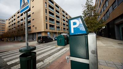 pagar aparcamiento regulado Baeza